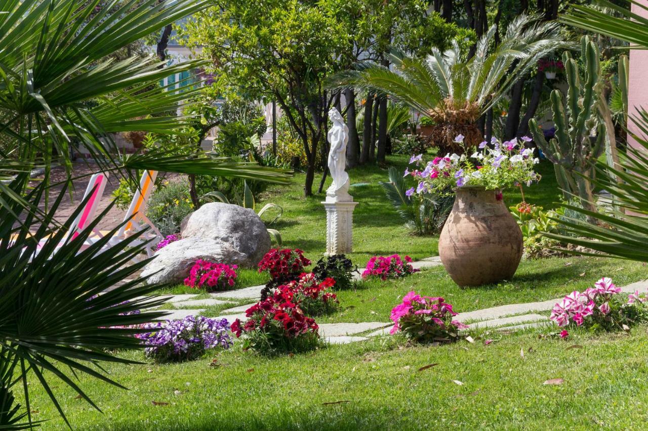 Le Villette Di Villa Paola Лоано Экстерьер фото